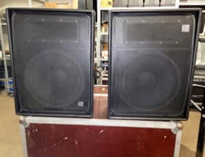 Ref 2445 Martin Audio LE400 Monitor Set 6