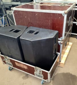 Ref 2445 Martin Audio LE400 Monitor Set 9