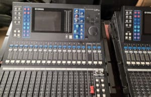 Ref 2501 Yamaha LS9-16 4