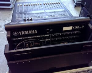 Ref 2509 Yamaha QL1 2