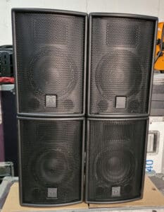 Ref 2564 Martin Audio EM26 1
