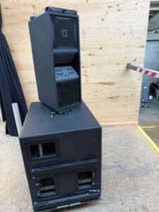 Ref 2572 JBL Vertec VT4887A